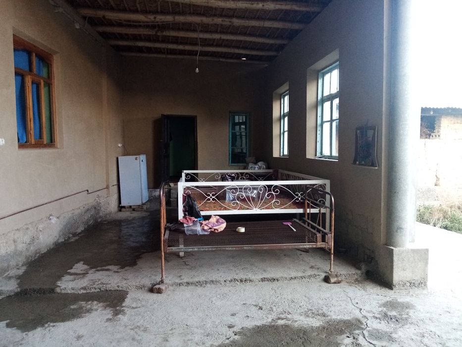 Ховли сотилади яккабог махалла, жайхун куча. Срочно!!!без посредников