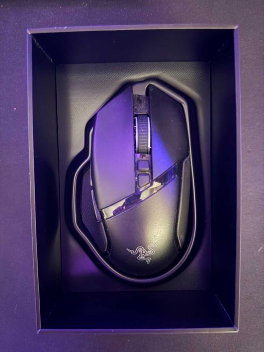 мишка Razer - Basilisk V3 Pro,оптична, безжична, черна
