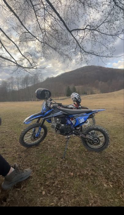 Vand/ schimb cross jrh 125 cititi descrierea!!