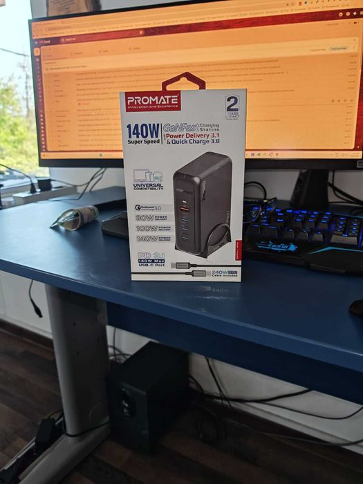 Stație Încărcare PRO Promate 140W GaN - 4 Porturi - Cablu 240W Inclus