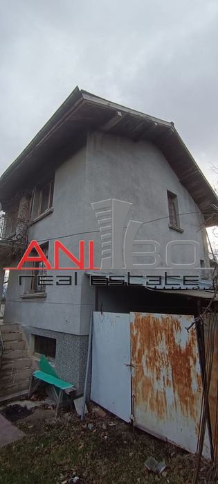 Продава се Къща в с. Гурково, Област София-област - 120 кв.м за 640 €/кв.м - Снимка #1