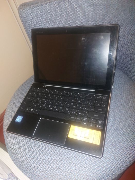 Планшет ноутбук продаётся