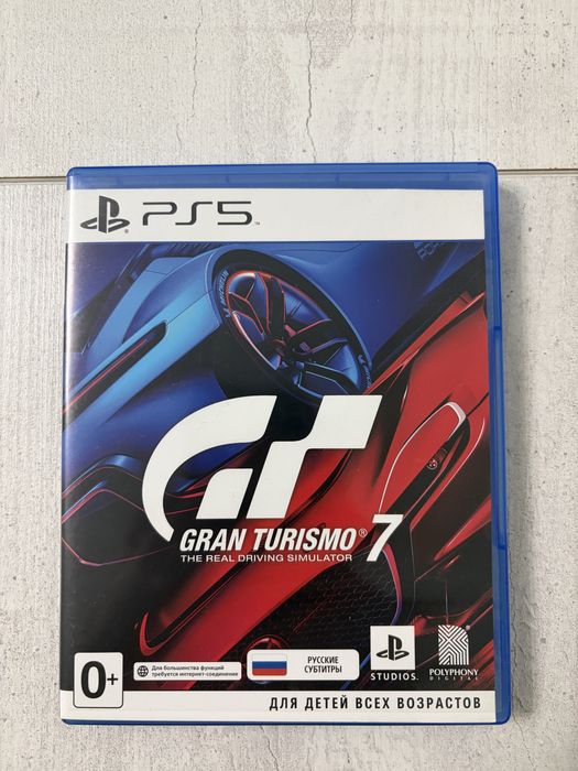 Продаю Gran Turismo 7 (PS5) – отличное состояние!