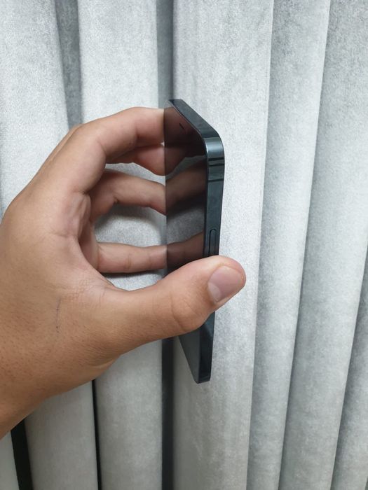 Iphone 12 pro 128/78