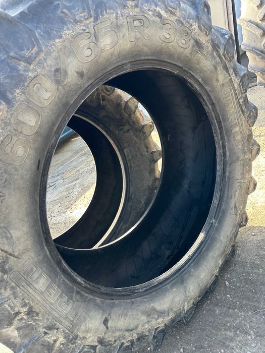 600/65 R38 Pirelli