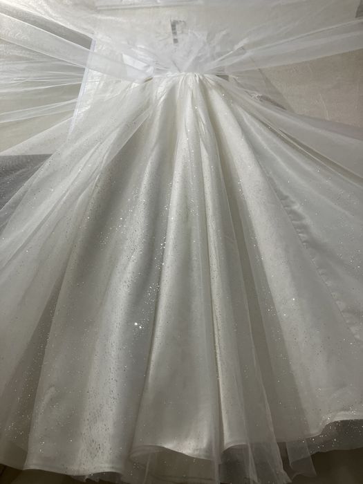 Платье свадебное