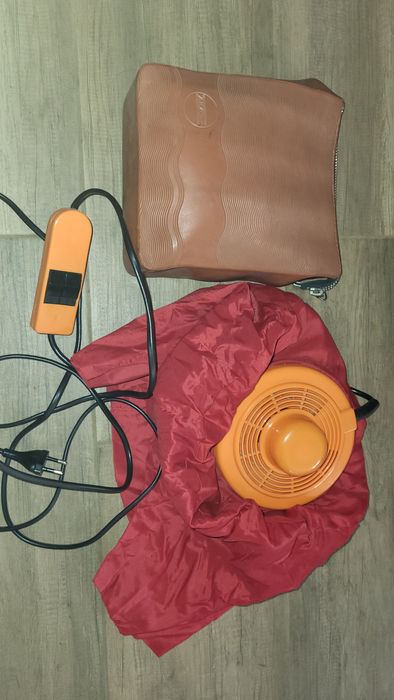 Feon, casca cu aer cald pentru uscat parul