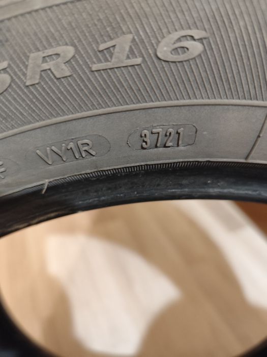Продавам Гуми 205/55/16