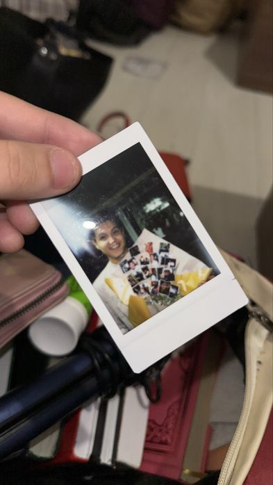 Продам instax 12 mini