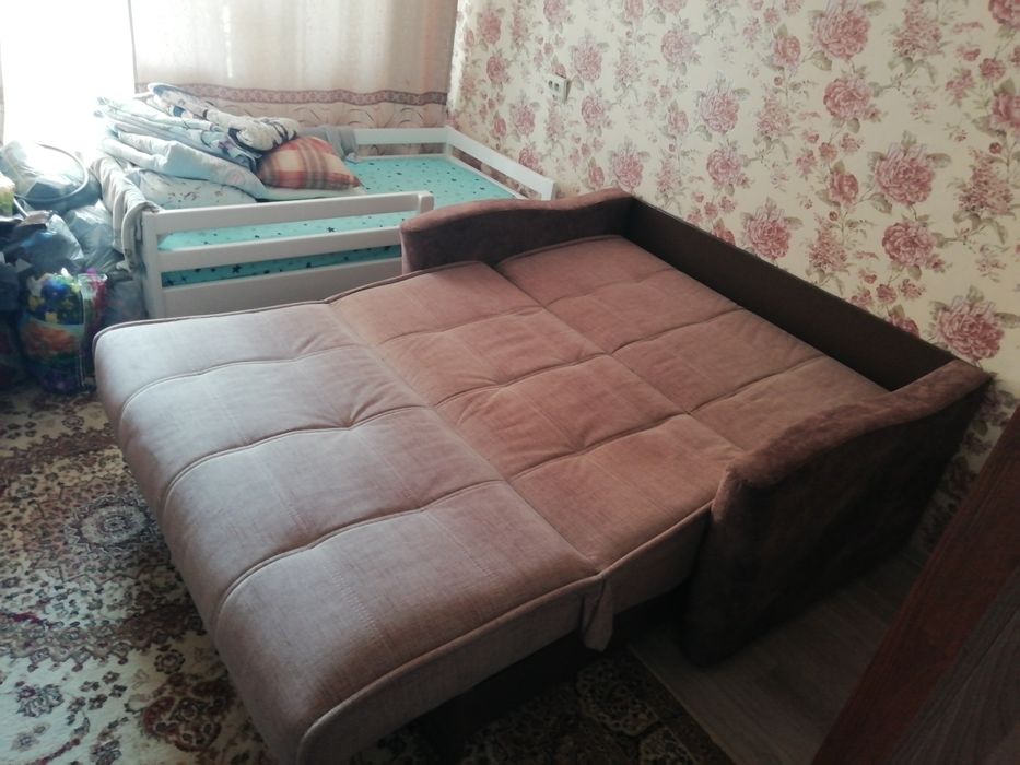 Продам диван аккордеон