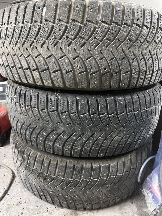 Шины 275/70R16 (3шт) Michelin