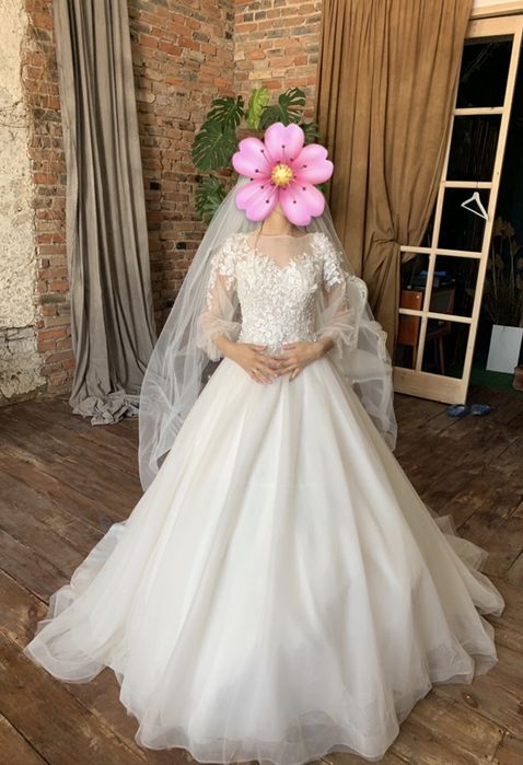 Свадебное платье