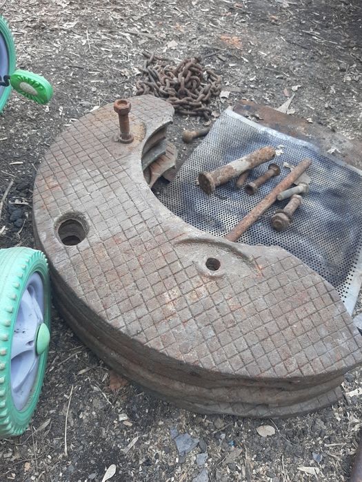 Продам плуг и контрагруз