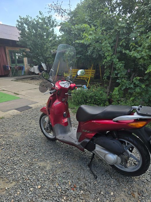 Scuter Honda SH150 - Impecabilă
