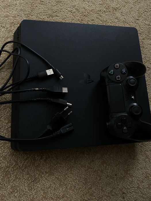 PS 4 slim 500 Gb