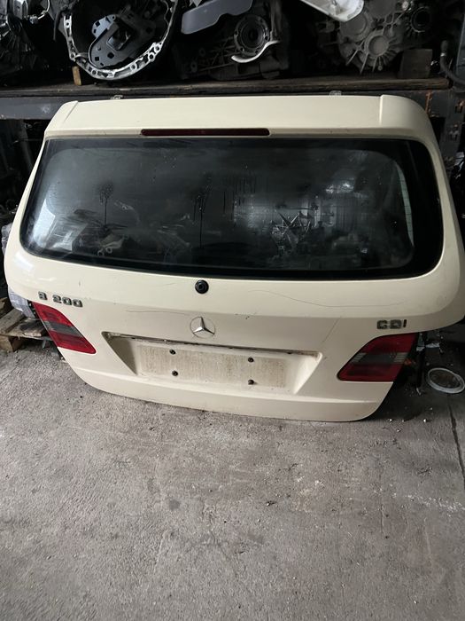 Haion cu luneta Mercedes B class W245 an 2006