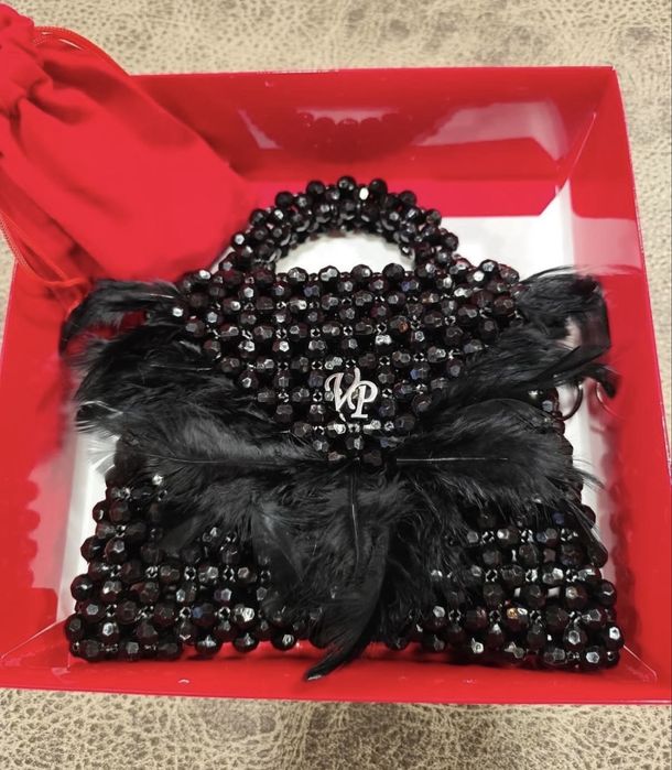 Ръчно изработена бутикова чанта от маниста