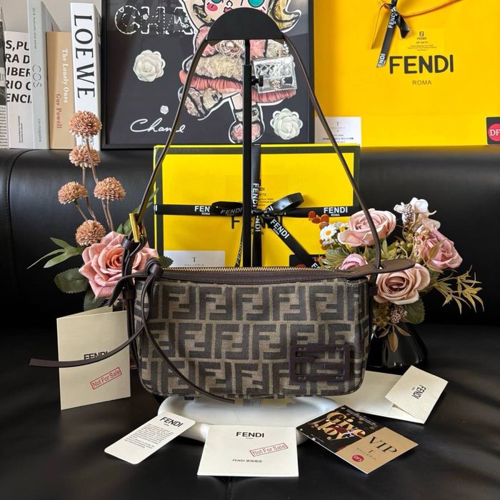 В наличии! Сумки