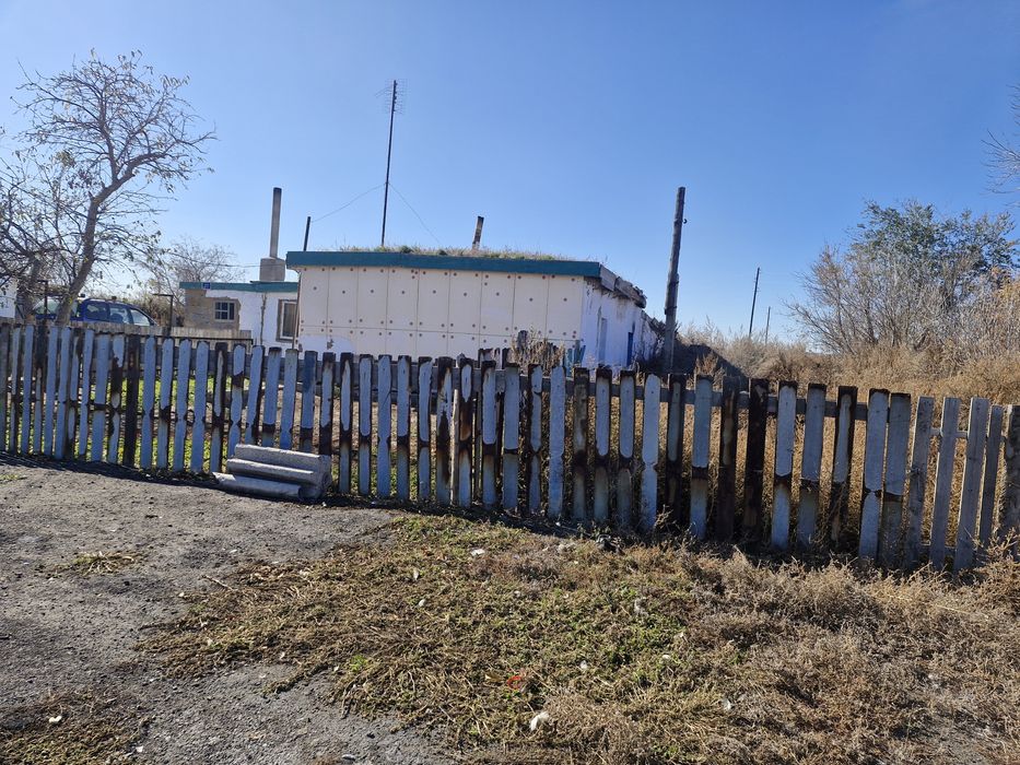 Продаётся дом( землянка)