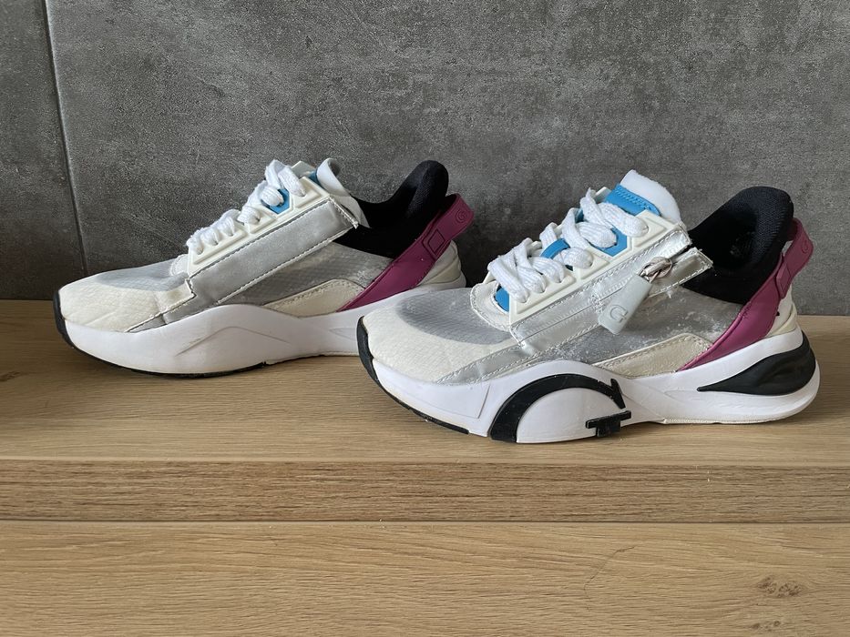 Сникърси/маратонки Guess 36н