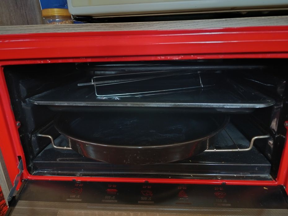 Духовка,печь б/у