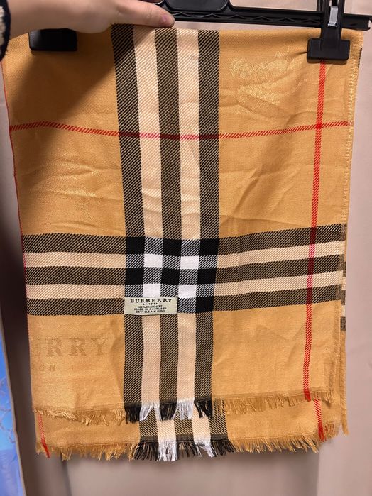 Eșarfă Burberry 100% cașmir