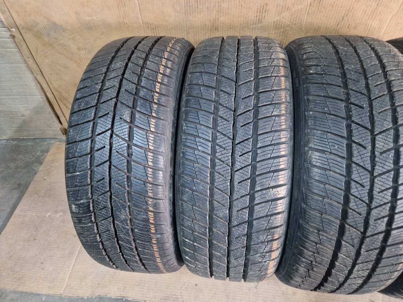 4 Barum R19 225/45
зимни гуми DOT2522