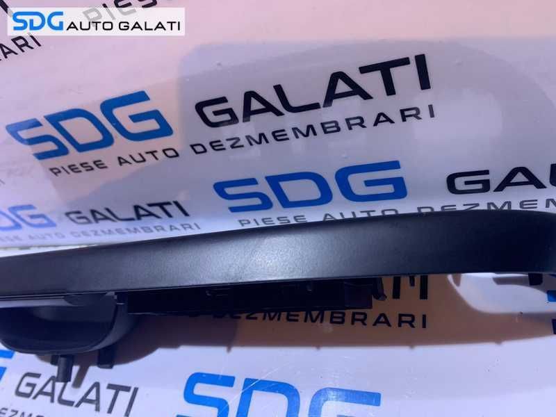 Maner Consola Suport Interior Buton Butoane Geamuri si Oglinzi Usa Portiera Stanga Fata Sofer VW Passat B6 2005 - 2010 Cod 3C1867171B