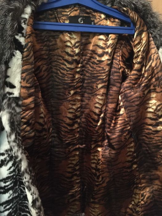 Шубка кролик с чернобуркой