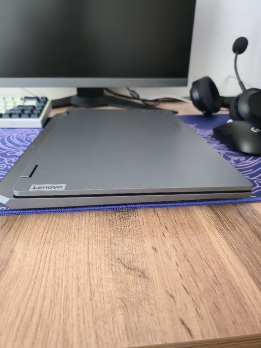 Lenovo loq15 ARP9