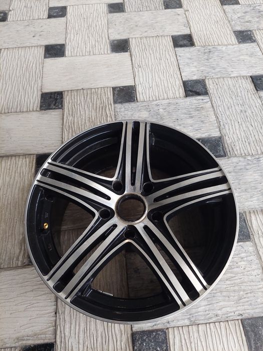 Diska 5/120 , bmw ga tushadi