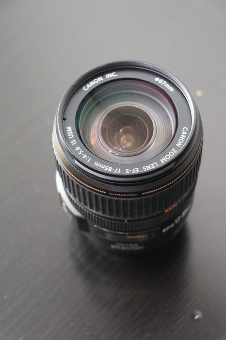 Canon EF-S 17-85mm
