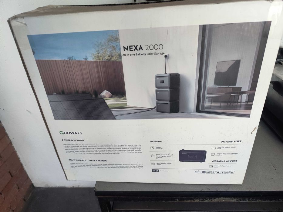 Vand 12 panouri fotovoltaice,intre 700 w, și 2200w