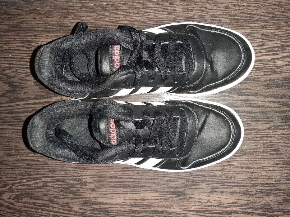 Incaltaminte sport Adidas