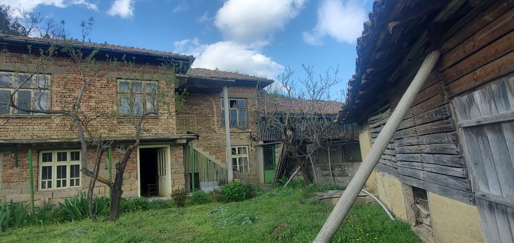 Продава се Къща в с. Янково, Област Шумен - 1500 кв.м за 11 €/кв.м - Снимка #21