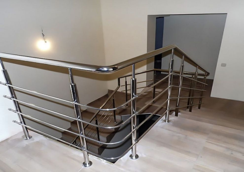 Перила для домов