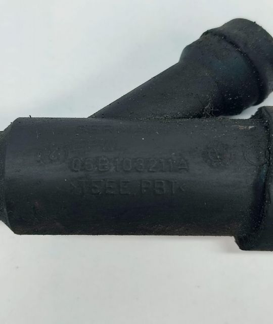 Furtun epurator gaze 06b103211a Audi A6 4B/C5  [din 1997 pana  2001] seria