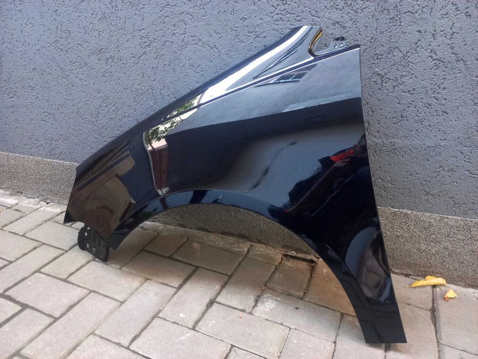 Aripa Fata Stanga VW Polo 6/VI 2005-2009 Vopsita Negru