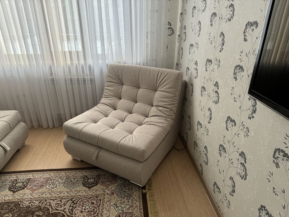 Диван кресло и пуфик новая