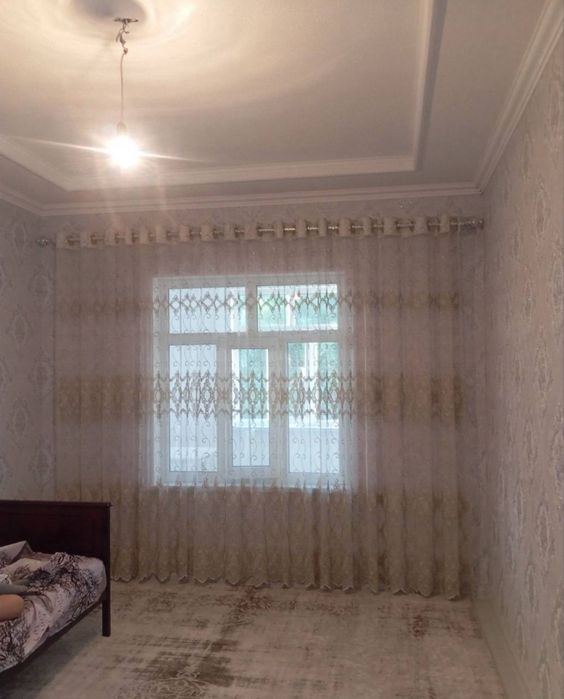 Аренда 3 хонали уй Ахмад Югнакий , Студент