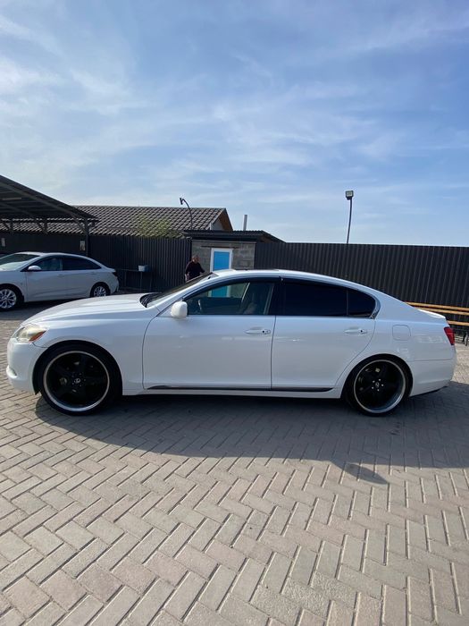 Продам  диски на Gs 300