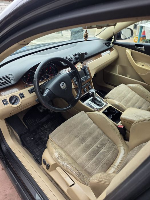 Vând Passat b6! 2700€