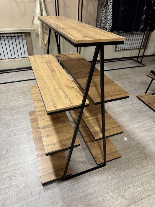 Стеллажи новые для магазина