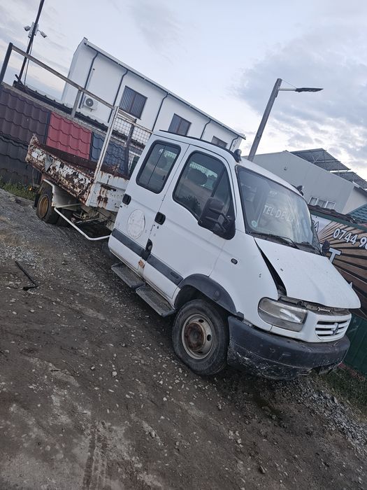 Vand sau dezmembrez renault Mascott  6.5t 2.8 150cp 6 trepte 
Basculabil pe spate de fabrica 
Cauciucuri bune 
Instalație AC
Scaun șofer cu perna aer