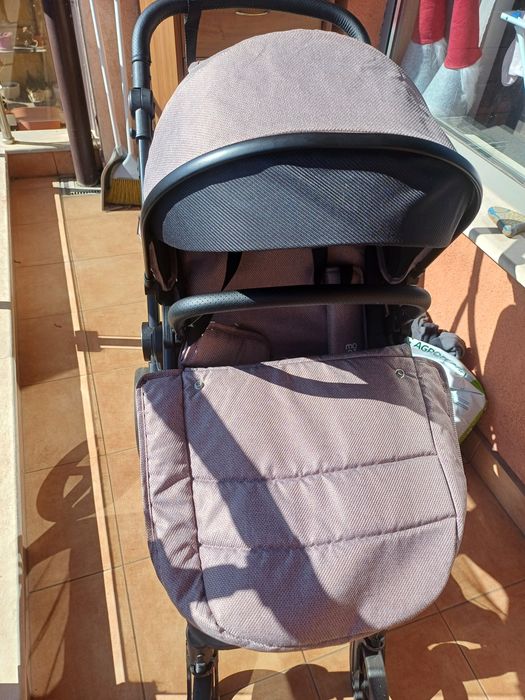 Бебешка количка Мони