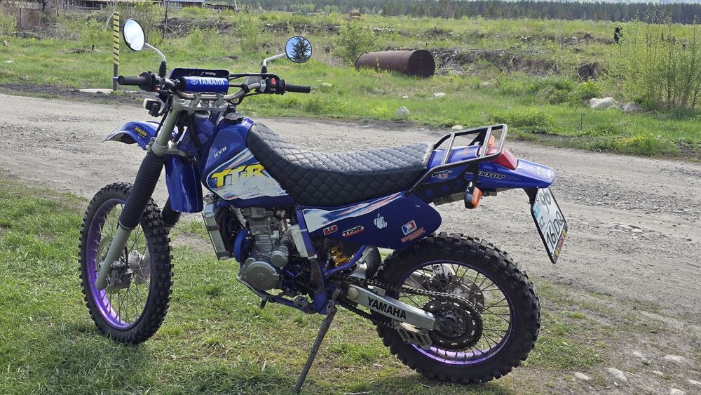 Мотоцикл Yamaha.