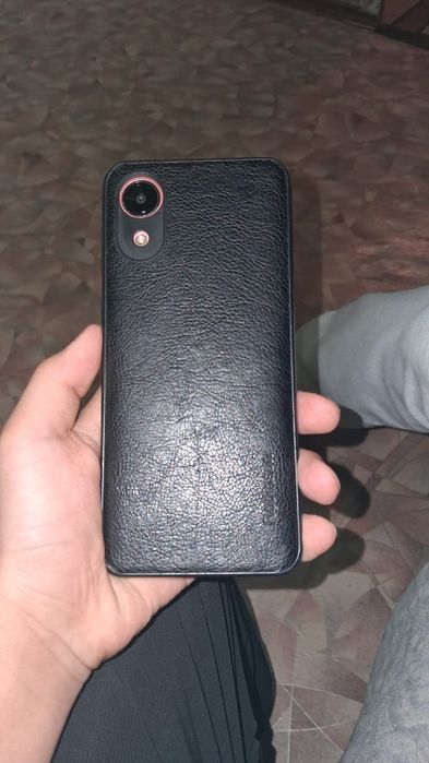 Обменяю или продам  телефон и ноутбук