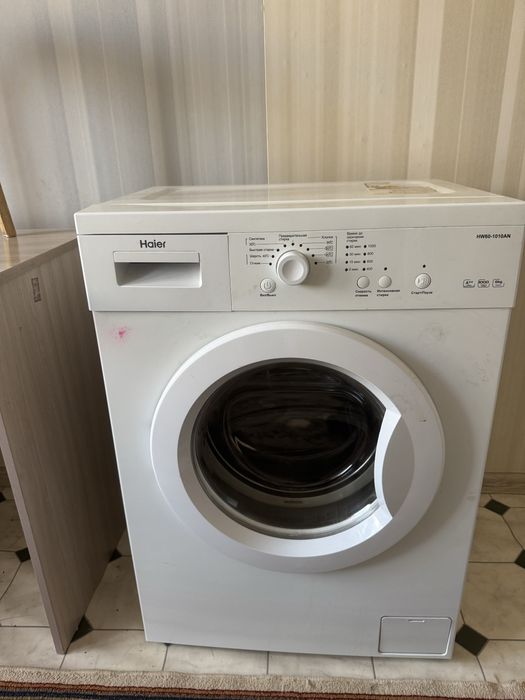 Есік, стиралка, тумба, кухня