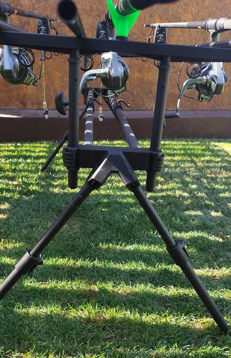 Set Complet Pescuit,3 Lansete 3,90m,3 Mulinete 8000,Rod Pod Echipat