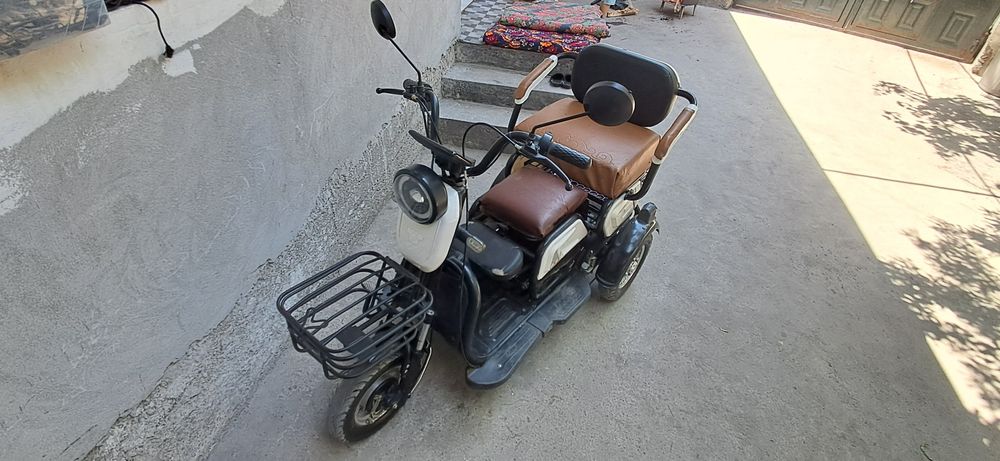 Skuter sotiladi 1 qo'l minilgan